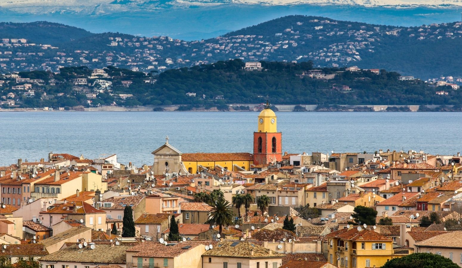 crucero con niños y familia monoparental eclise solar en verano 2027